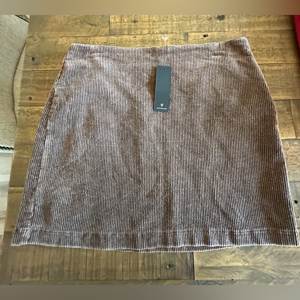 NWT Lulu Corduroy Mini Skirt - Size Large